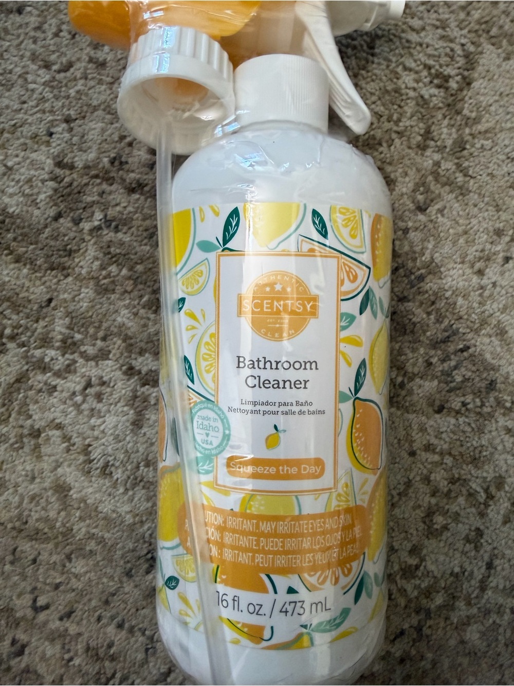 Scentsy Squeeze the Day Bathroom Cleaner